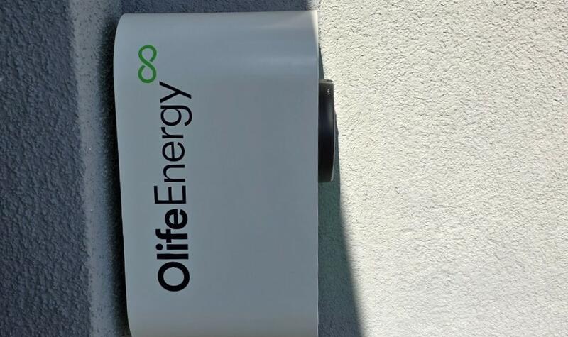 Reference: Fotovoltaika s dobíjecí stanici pro elektromobily a chytrým řízením GreenBox - Herink 