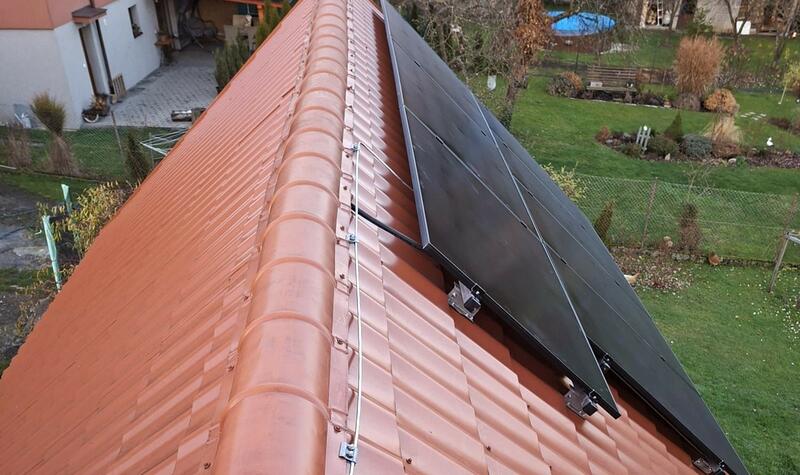 Reference: Fotovoltaická elektrárna s chytrým řízením GreenBox - Újezd, Zlínský kraj 