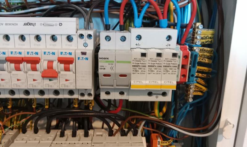 Reference: Revize fotovoltaické elektrárny  – Křenice–Sibřina, Středočeský kraj 