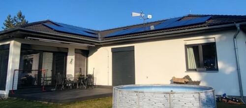 Reference Fotovoltaická elektrárna s baterií a řídicí jednotkou GreenBox - Babice 