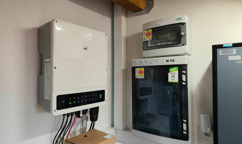 Reference: Fotovoltaická elektrárna s řídicí jednotkou GreenBox - Lysá nad Labem