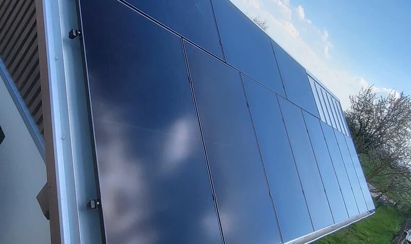 Reference: Fotovoltaická elektrárna s řídicí jednotkou GreenBox - Mukařov