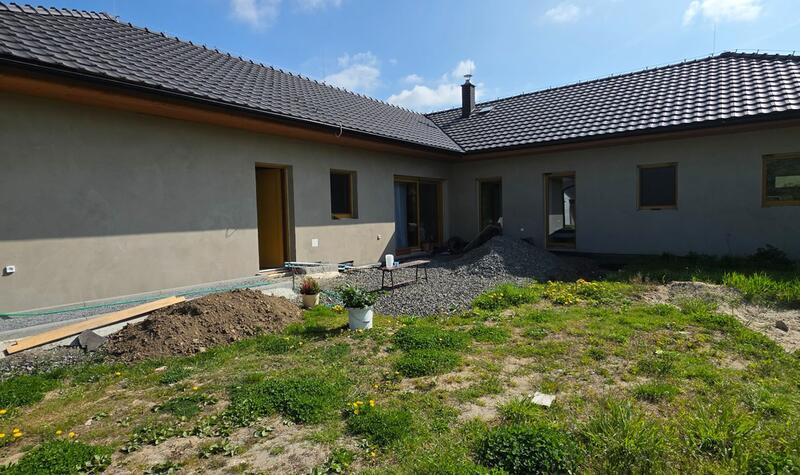Reference: Fotovoltaická elektrárna s řídicí jednotkou GreenBox v Milotice nad Bečvou