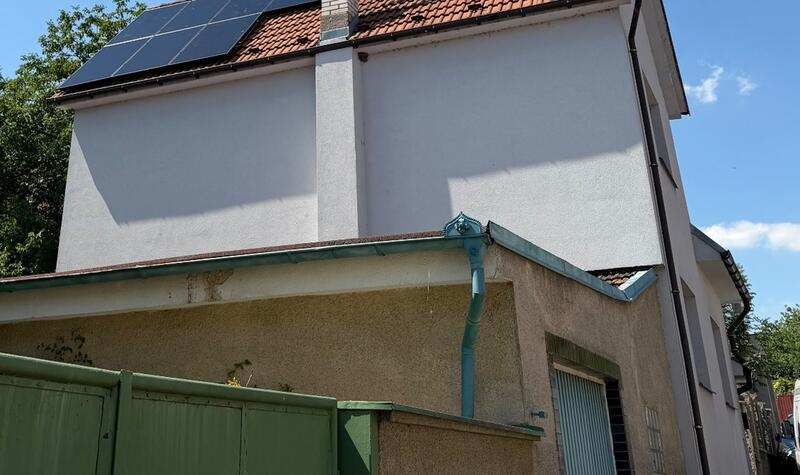 Reference: Fotovoltaická elektrárna s řídicí jednotkou GreenBox - Dolany nad Vltavou 