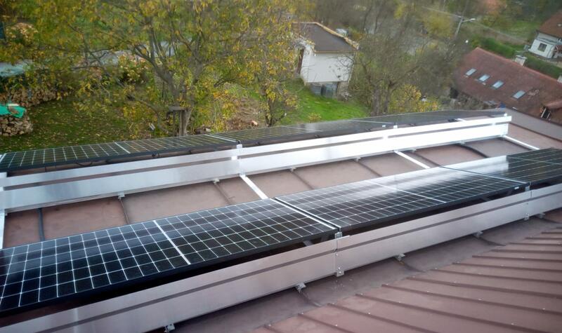 Reference: Fotovoltaická elektrárna s vyřízením dotace- Rybí