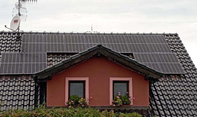 Reference: Fotovoltaická elektrárna s dotací NZÚ- Těšnovice 