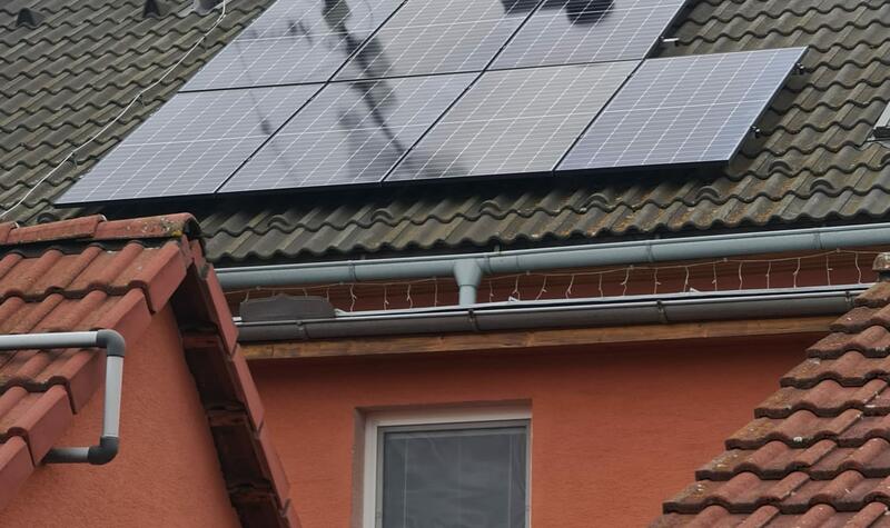 Reference: Fotovoltaická elektrárna s baterií na klíč- Podhradní Lhota 