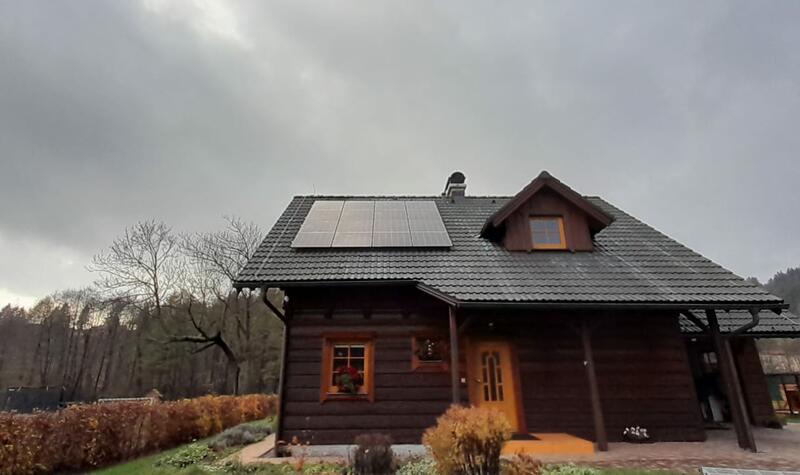 Reference: Fotovoltaická elektrárna s bateriovým úložištěm- Prostřední Bečva 