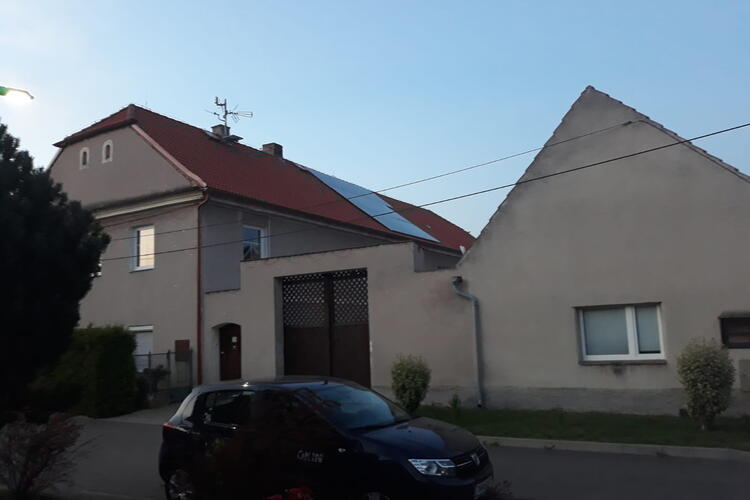 Reference: Fotovoltaická elektrárna s dotací na klíč- Žabovřesky nad Ohří 