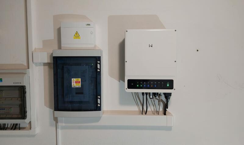 Reference: Fotovoltaická elektrárna s vyřízením dotace- Plzeň- Černice
