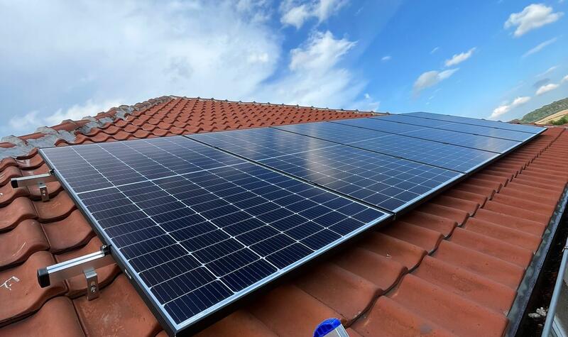 Reference: Fotovoltaická elektrárna s dotací NZÚ- Řevničov 