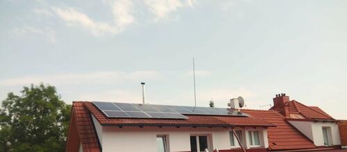Reference Fotovoltaická elektrárna s bateriovým úložištěm- Bratkovice