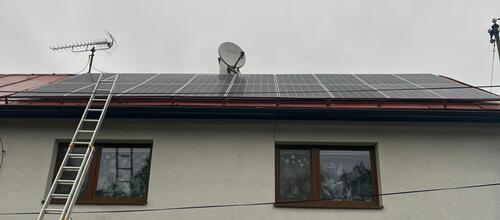 Reference Fotovoltaická elektrárna s baterií na klíč- Náchod 