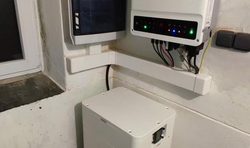 Reference: Fotovoltaická elektrárna s dotací na bateriový systém- Frenštát pod Radhoštěm 