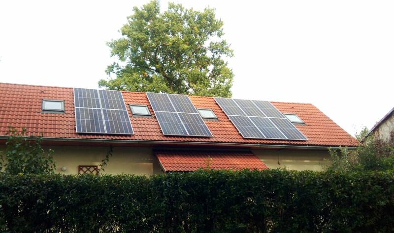 Reference: Fotovoltaická elektrárna s dotací na bateriový systém- Myštice - Laciná 