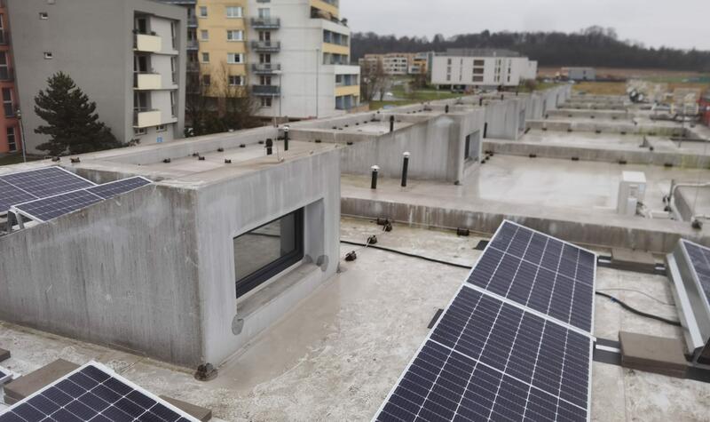 Reference: Fotovoltaická elektrárna s baterií na klíč- Hradec Králové 