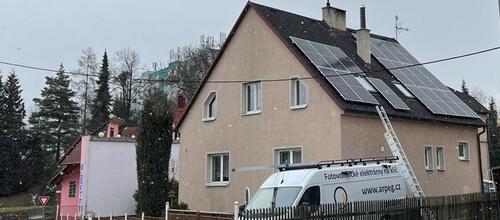 Reference Fotovoltaická elektrárna s vyřízením dotace- Hlučín 