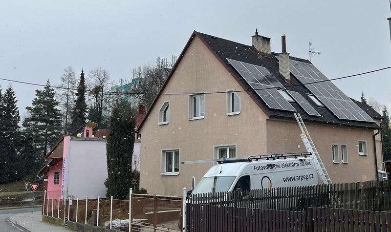 Reference: Fotovoltaická elektrárna s vyřízením dotace- Hlučín 
