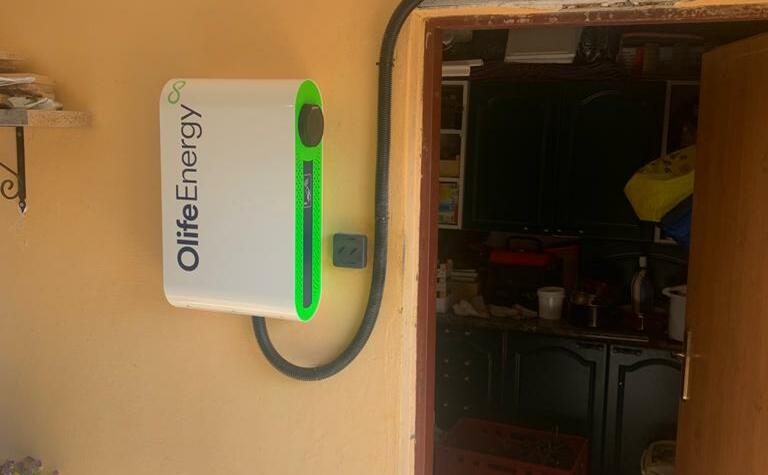 Reference: Fotovoltaická elektrárna s vyřízením dotace- Slavkov u Brna 