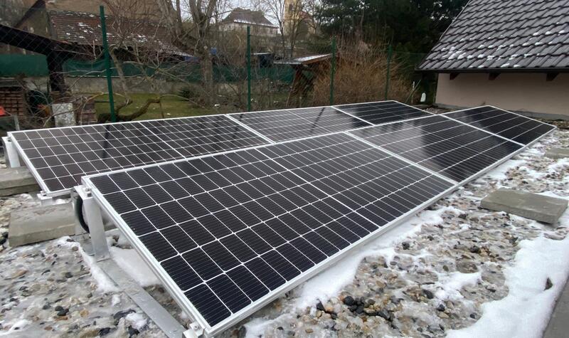 Reference: Fotovoltaická elektrárna s baterií- Králův Dvůr - Počaply