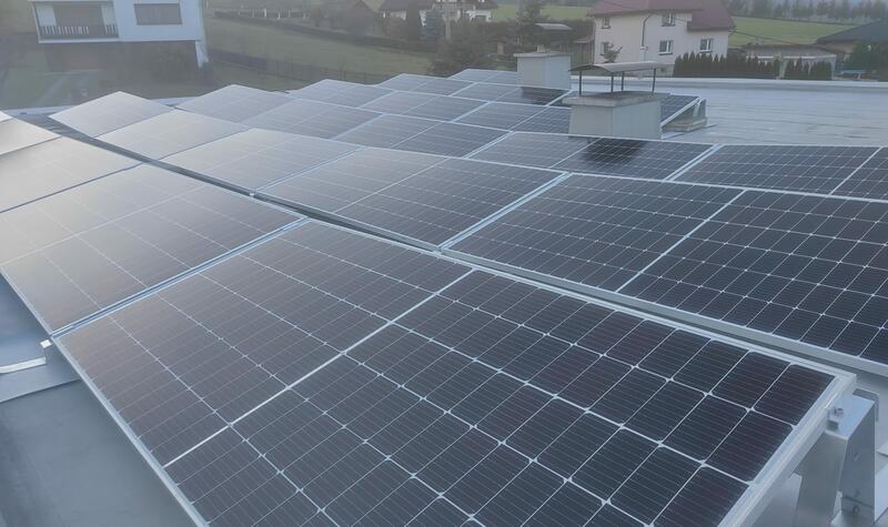 Reference: Fotovoltaická elektrárna s bateriovým úložištěm- Mosty u Jablunkova