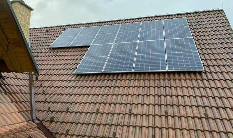 Reference: Fotovoltaická elektrárna s vyřízením dotace- Záhořany