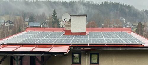 Reference Fotovoltaická elektrárna s dotací NZÚ- Rokytnice nad Jizerou 