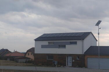 Reference: Fotovoltaická elektrárna s dotací NZÚ- Rájec - Jestřebí 