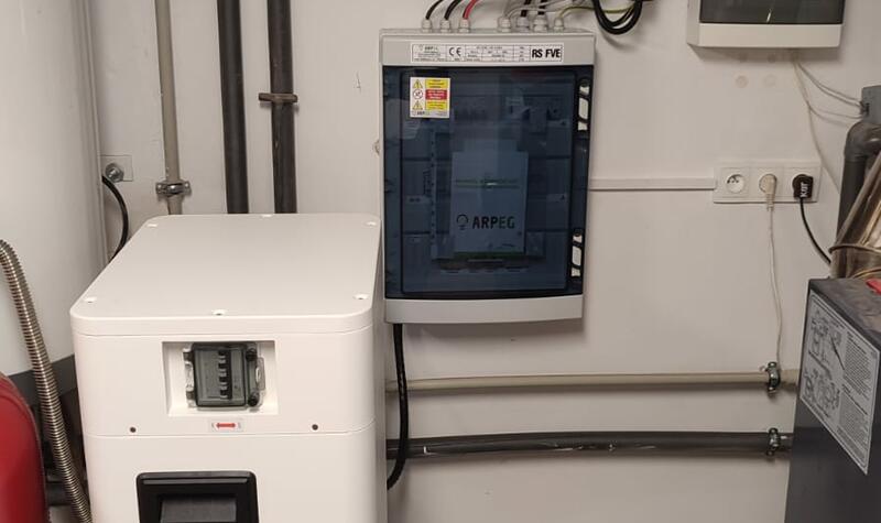 Reference: Fotovoltaická elektrárna na rovné střeše- Fryčovice 