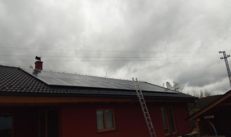 Reference: Realizace fotovoltaické elektrárny s baterií- Tlučná 