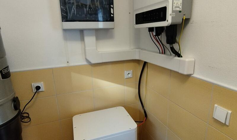 Reference: Fotovoltaická elektrárna s baterií na rovné střeše- Vyškov 