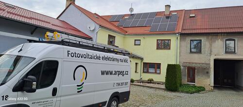 Reference Realizace fotovoltaické elektrárny s bateriovým úložištěm- Příkazy 