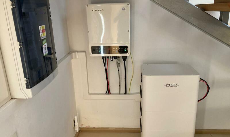 Reference: Solární elektrárna s dotací na bateriový systém- Psáry