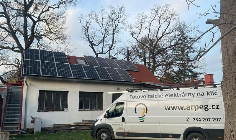 Reference: Solární elektrárna s vyřízením dotace Nová zelená úsporám- Praha 