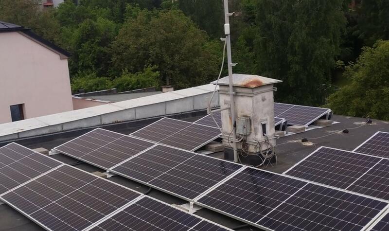 Reference: Fotovoltaická elektrárna montovaná na rovnou střechu- Albrechtice 