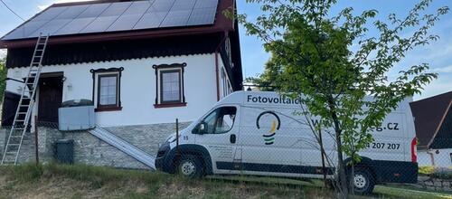 Reference Realizace fotovoltaické elektrárny na klíč- Rynoltice - Černá Louže 