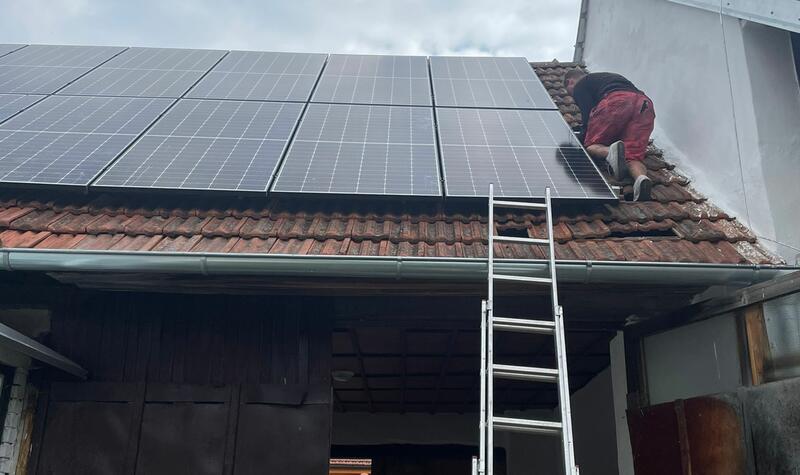 Reference: Solární elektrárna s vyřízením dotace NZÚ- Březské 