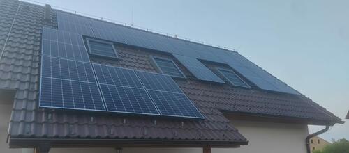 Reference Fotovoltaická elektrárna s dotací, realizována v Novém Jáchymově ve Středočeském kraji