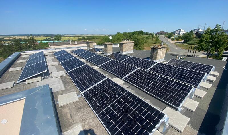 Reference: Montáž fotovoltaické elektrárny ve městě Slaný ve Středočeském kraji