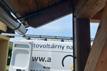 Reference: Fotovoltaika s dotaci na bateriový systém realizovaná ve Vrchlabí 