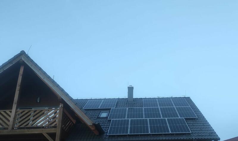 Reference: Fotovoltaická elektrárna s dotaci na klíč realizovaná ve Frymburku