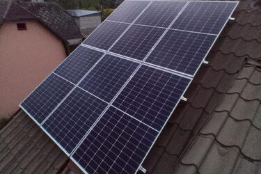 Reference: Instalace fotovoltaiky na klíč v Ostrově v Karlovarském kraji 