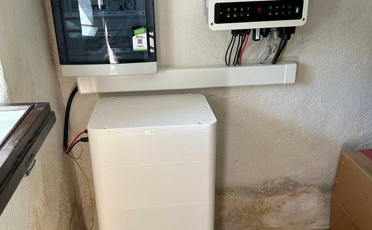 Reference: Solární elektrárna s vyřízením dotace - Jaroměřice nad Rokytnou 