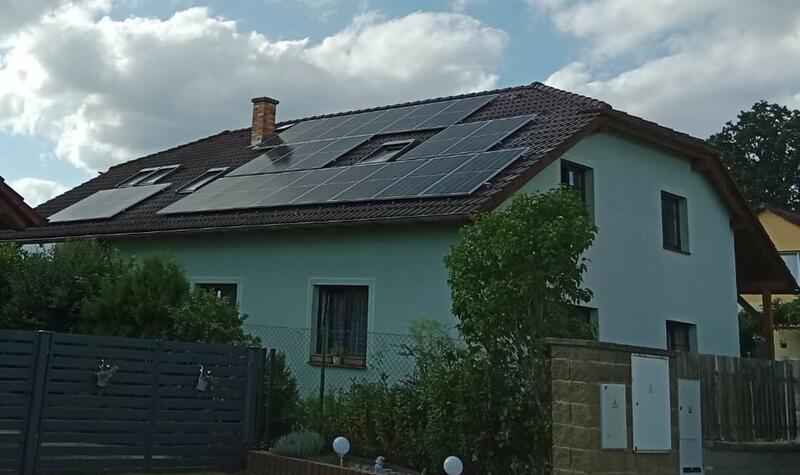 Reference: Fotovoltaika s uložením do baterií realizována v Třeboni 