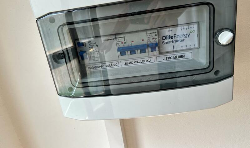 Reference: Fotovoltaická elektrárna na klíč, instalovaná na polovalbovou střechu - Kutná Hora-Malín 