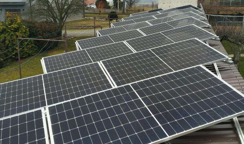 Reference: Solární elektrárna na míru s dotaci NZÚ instalována v Petrovicích v okrese Třebíč 