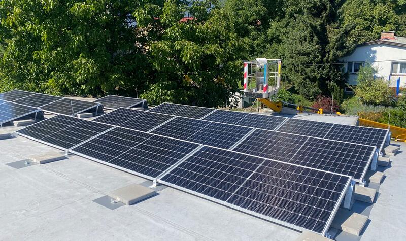Reference: Solární elektrárna s bateriovým systémem instalovaná v Libčicích nad Vltavou