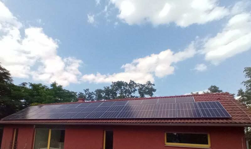 Reference: Solární elektrárna s využitím bateriového úložiště - Vodochody 